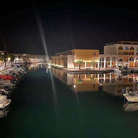 Studette Avec Spa & Jacuzzi Σετ Εξωτερικό φωτογραφία